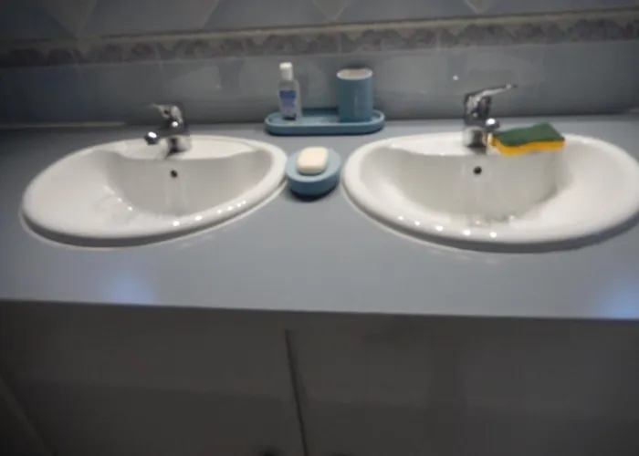 2 Avec Piscine Et Au Calme, A Proximite. Kwatera prywatna Portiragnes